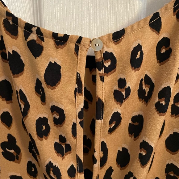 A New Day Women’s Cheetah Print Blouse (Size XXL) - Picture 2 of 4